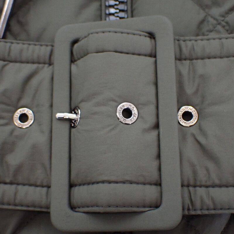 Moncler】CAPRIER キルティング ロングダウンコート アウター Moncler】CAPRIER キルティング ロングダウンコート アウター