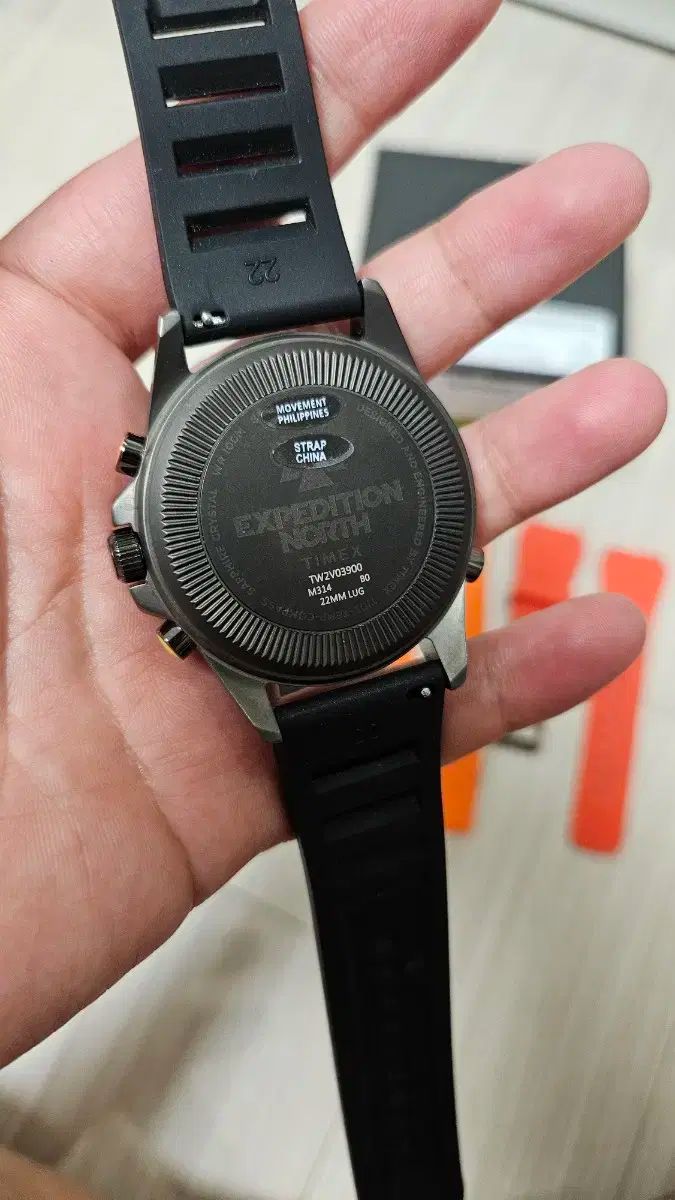 TIMEX タイメックス エクスペディション ソーラー 黒 デイト メンズ 