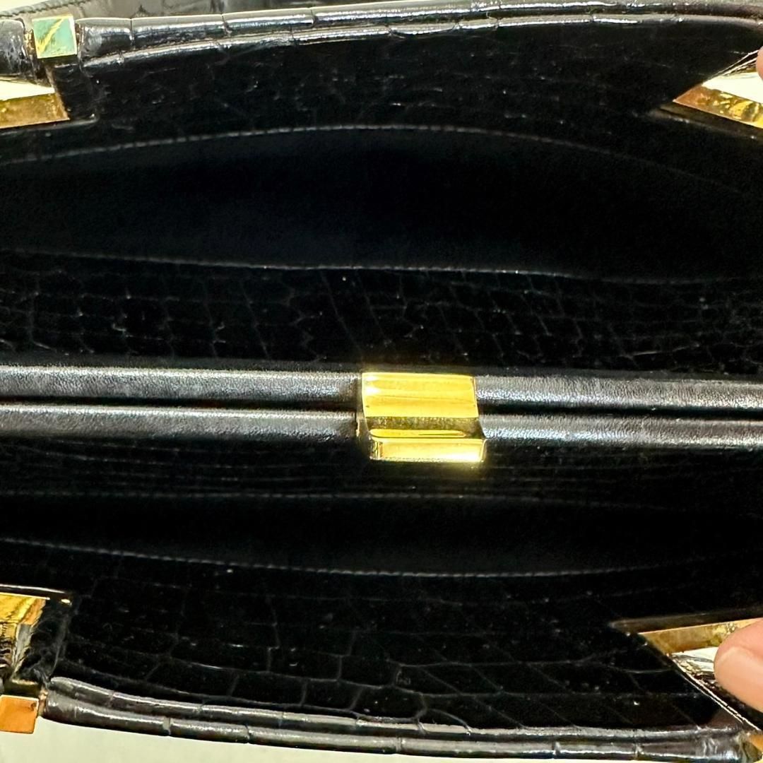 背景のある モラビト シグニチャー ローザンヌ クロコダイル ハンドバッグ がま口 新作大登場!!