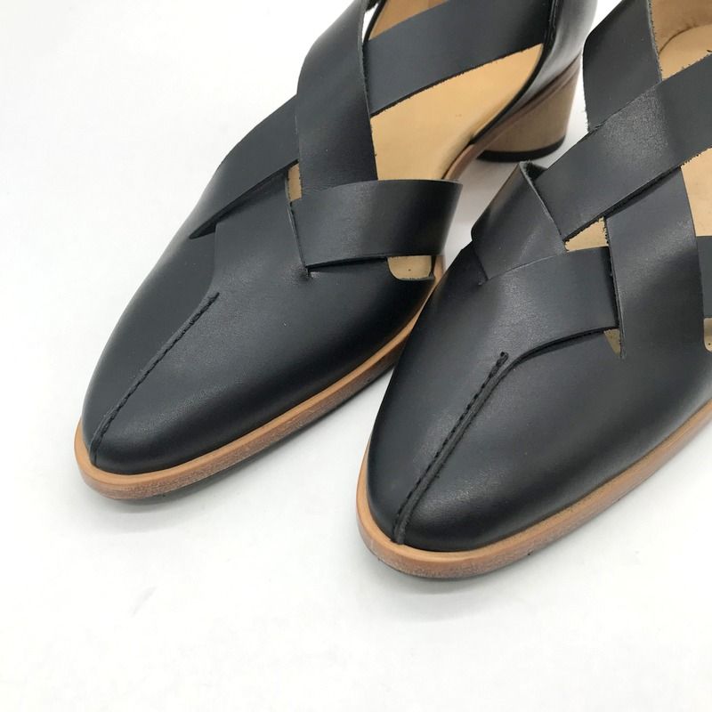 SASQUATCH fabrix. グルカシューズ 新品同様 23SS-SHO-001 GHURKA SHOES サンダル レザー 円柱型ヒール 革靴  グルカサンダル カジュアル 箱付き タグ メンズ 26cm サスクワッチファブリックス 靴 B10772◇ - メルカリ