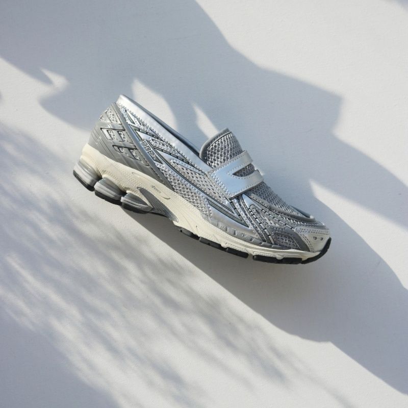 新品未使用】New Balance newbalance ニューバランスU1906LAE