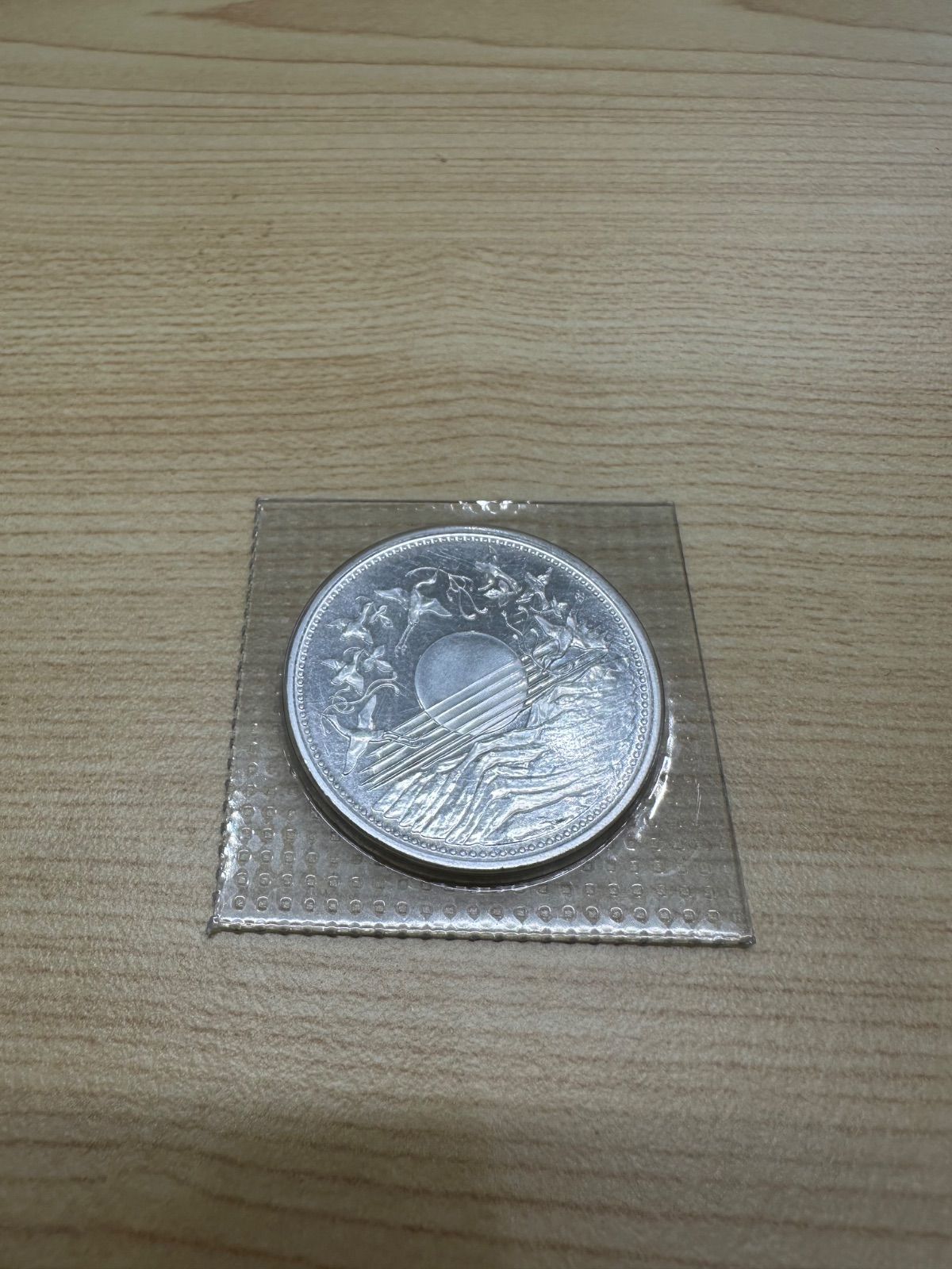 壱万円銀貨 天皇陛下御在位60年記念1万円銀貨 【公式通販】