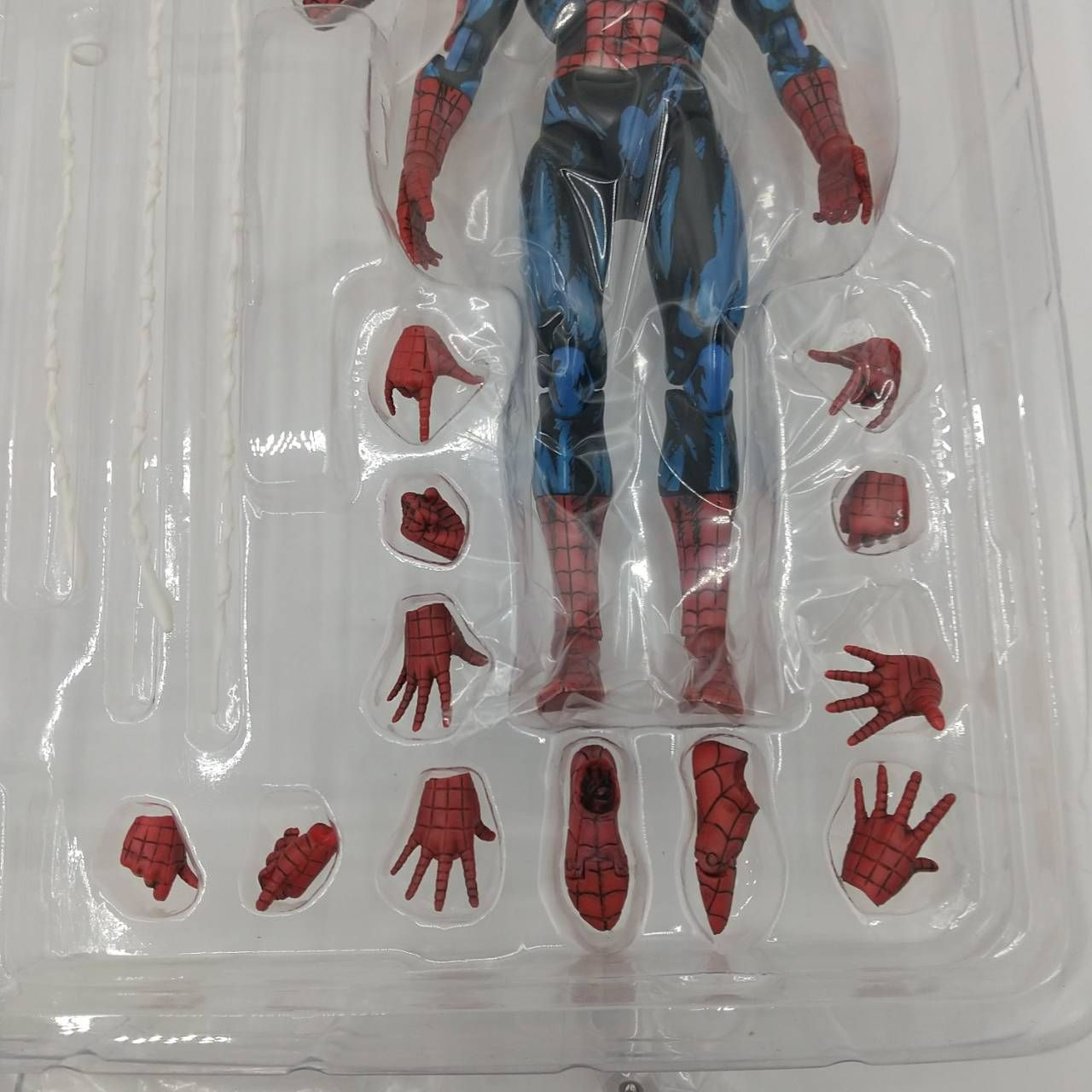 COMIC PAINT」版のスパイダーマンがアクションフィギュア「MAFEX