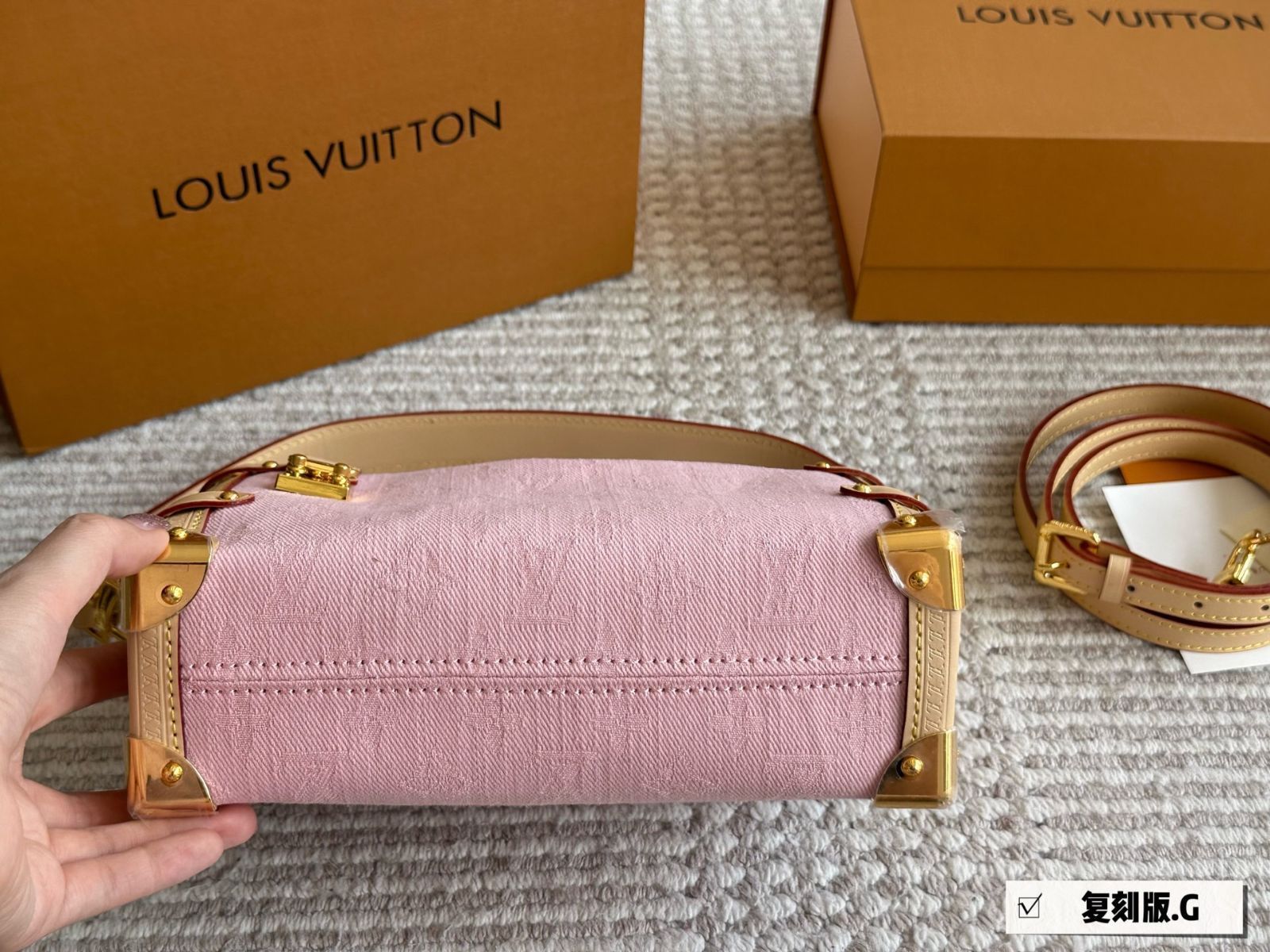 ルイヴィトン　空箱　まとめ売り 7箱　付属靴袋3セット 今日特価】LV 25 Trunk Soft Box Bag - ルイ・ヴィトン 25