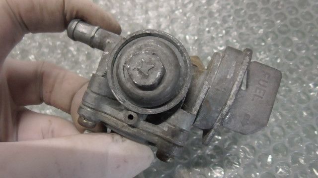 CB400 SUPER FOUR　NC31-1010xxx　の　燃料コック:#1639008157 Honda CB400 -