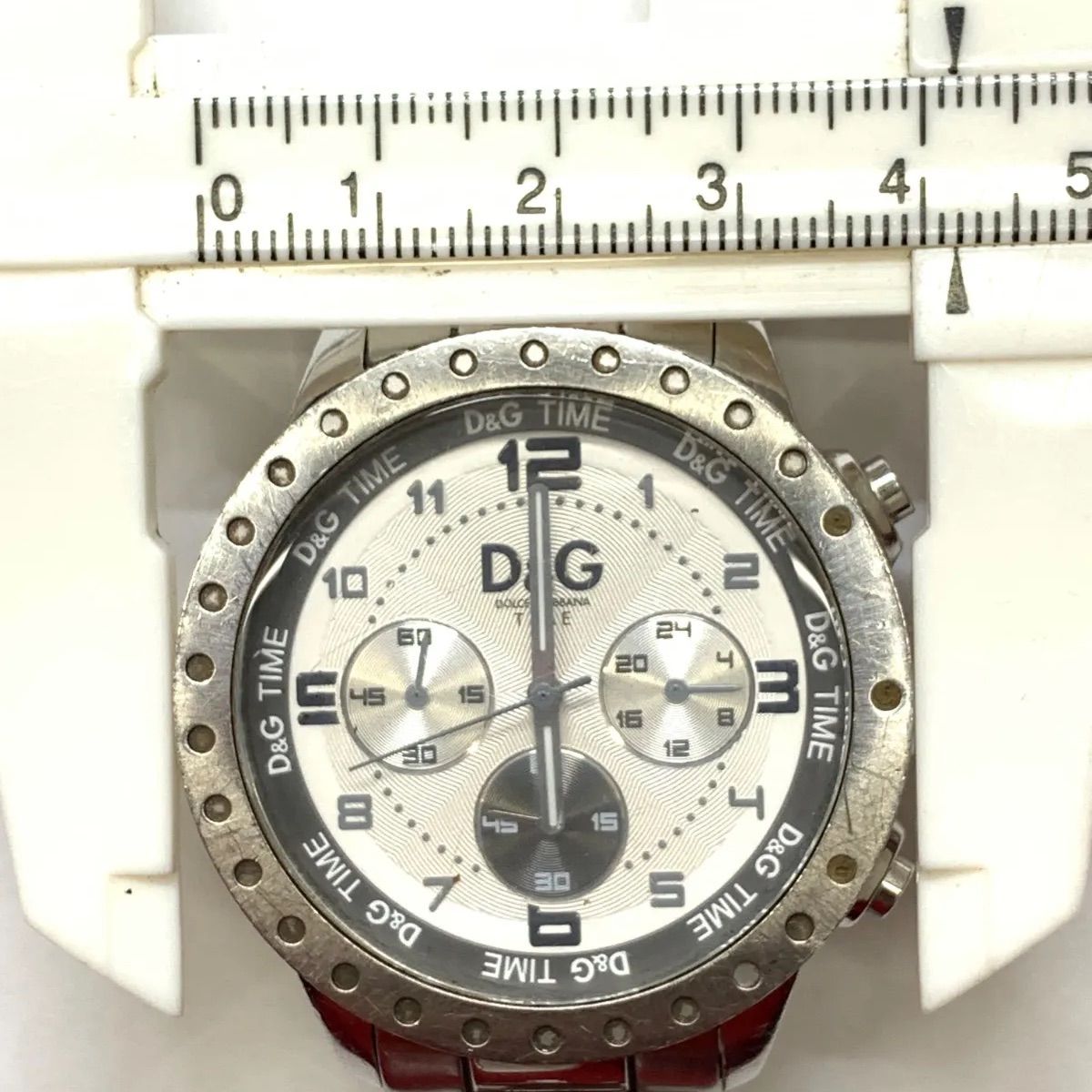 D&G 腕時計 Amazon.co.jp: D&G ドルガバ 腕時計 メンズ クロノグラフ サンド