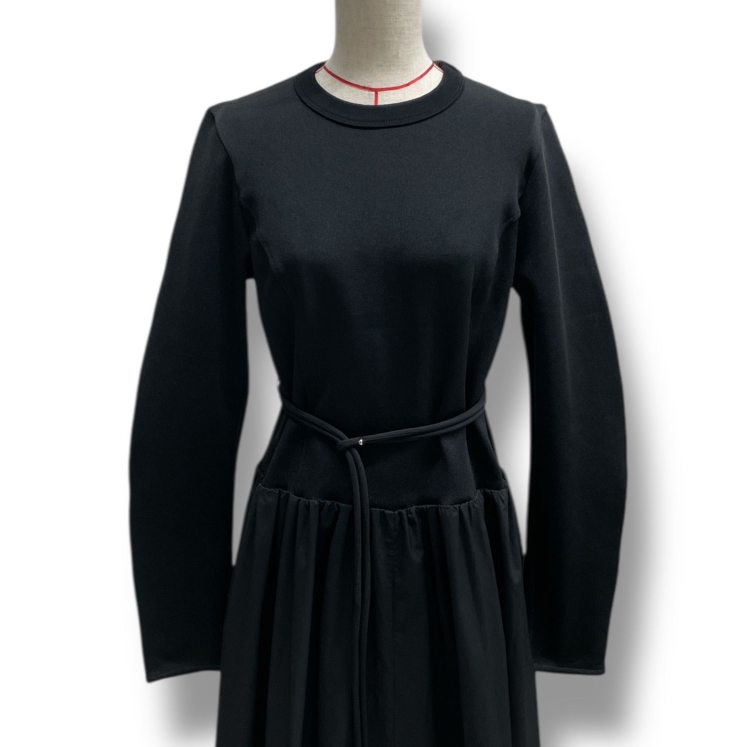 極美品✨【完売品】ADAM ET ROPE ワイドスリーブコンビワンピース　黒 ADAM ET ROPÉ FEMME(アダム エ ロペ ファム) / 【サステナブル