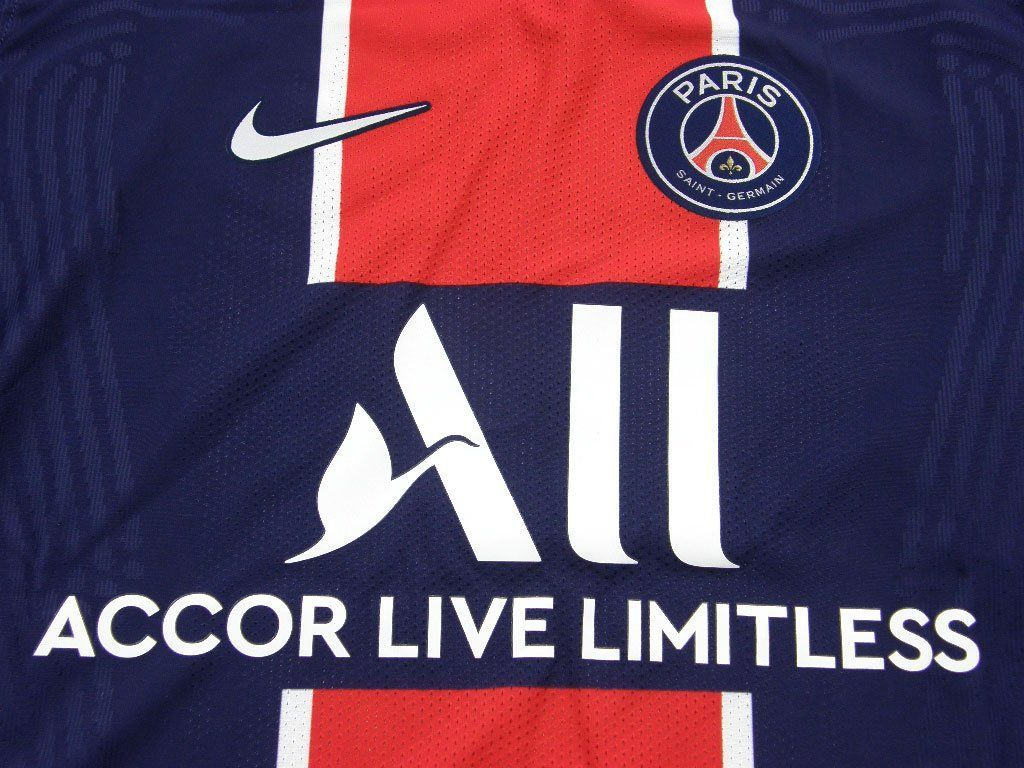 新品】 Paris Saint-Germain × NIKE ／ パリサンジェルマン