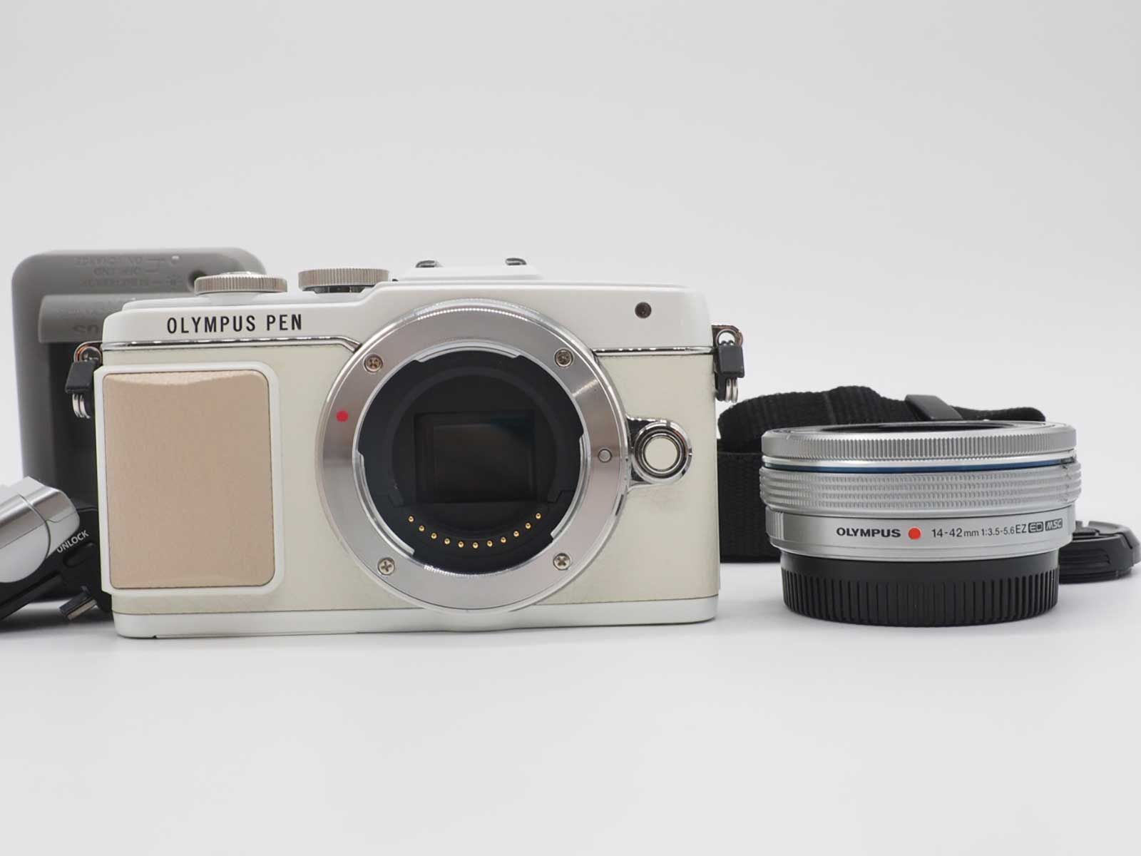 オリンパス Olympus Pen Lite E-PL7 16.0MP White 14-42mm Lens Kit Z5572A