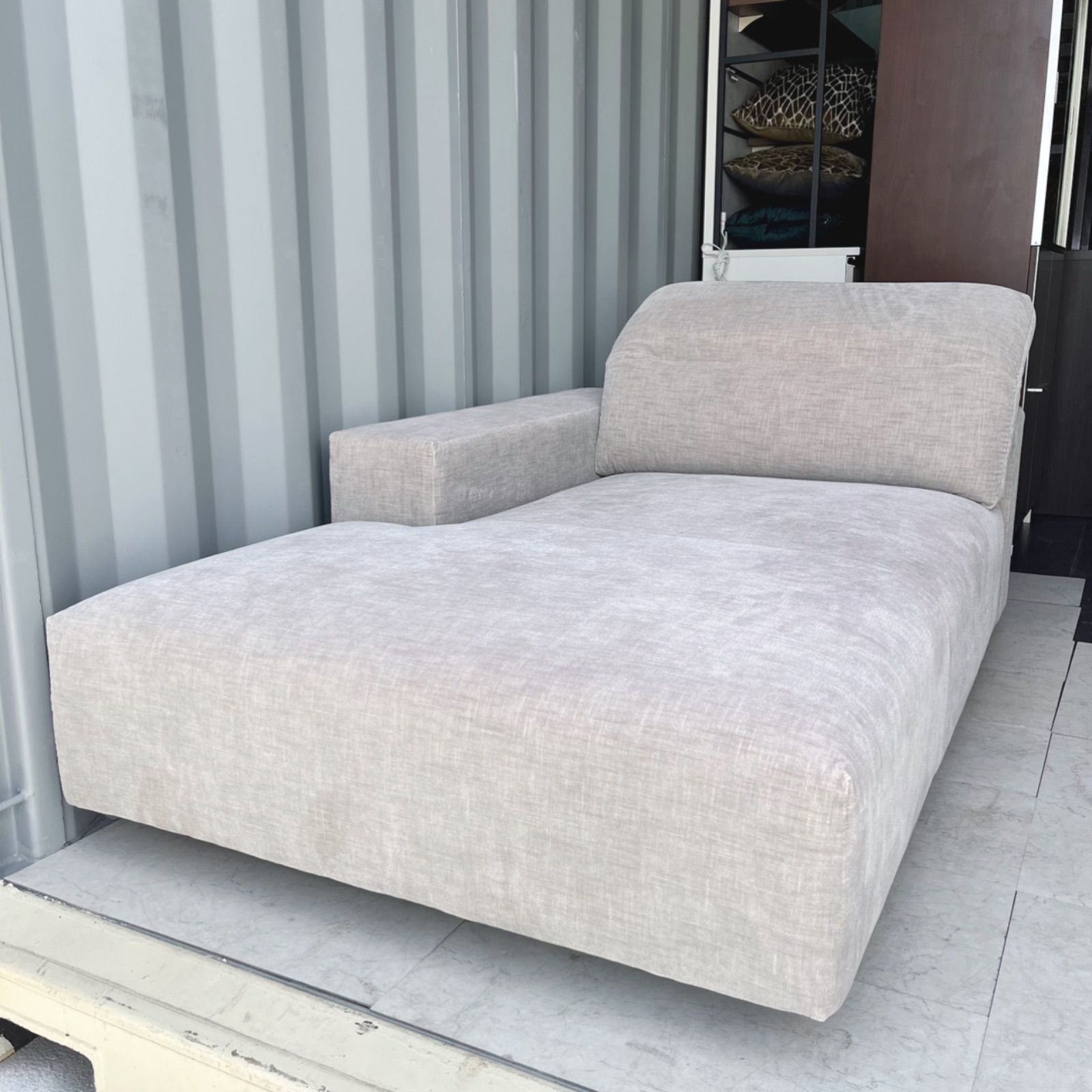 取付無料！ボーコンセプト ハンプトン 右アームファブリックカウチソファ✨ 取付無料！ボーコンセプト ハンプトン 右アームファブリックカウチ