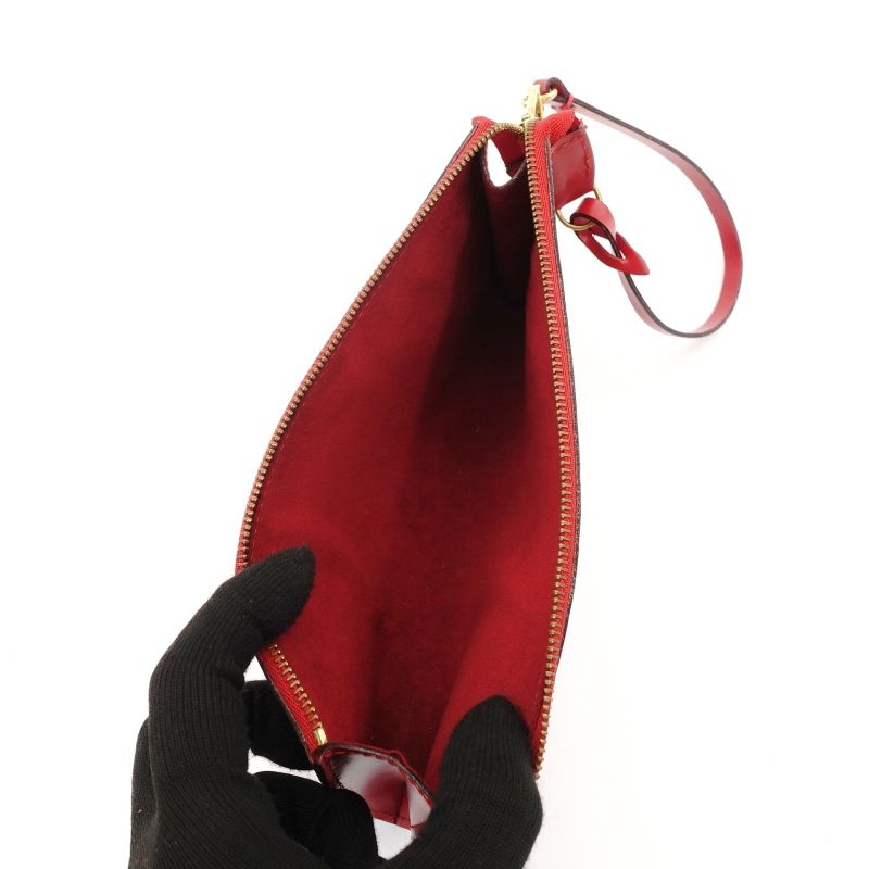 ルイヴィトン LOUIS VUITTON エピ ポーチ レッド レザー 赤 ショルダー 7-7-183 DECORATOM_COM_BR