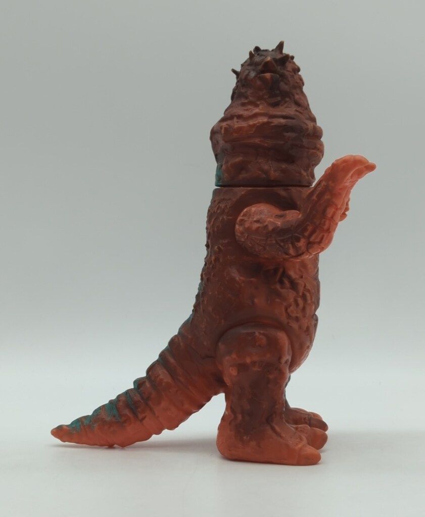 ブルマァク ウルトラセブン パンドン バンダイ ブルマァク 着飾っ 怪獣