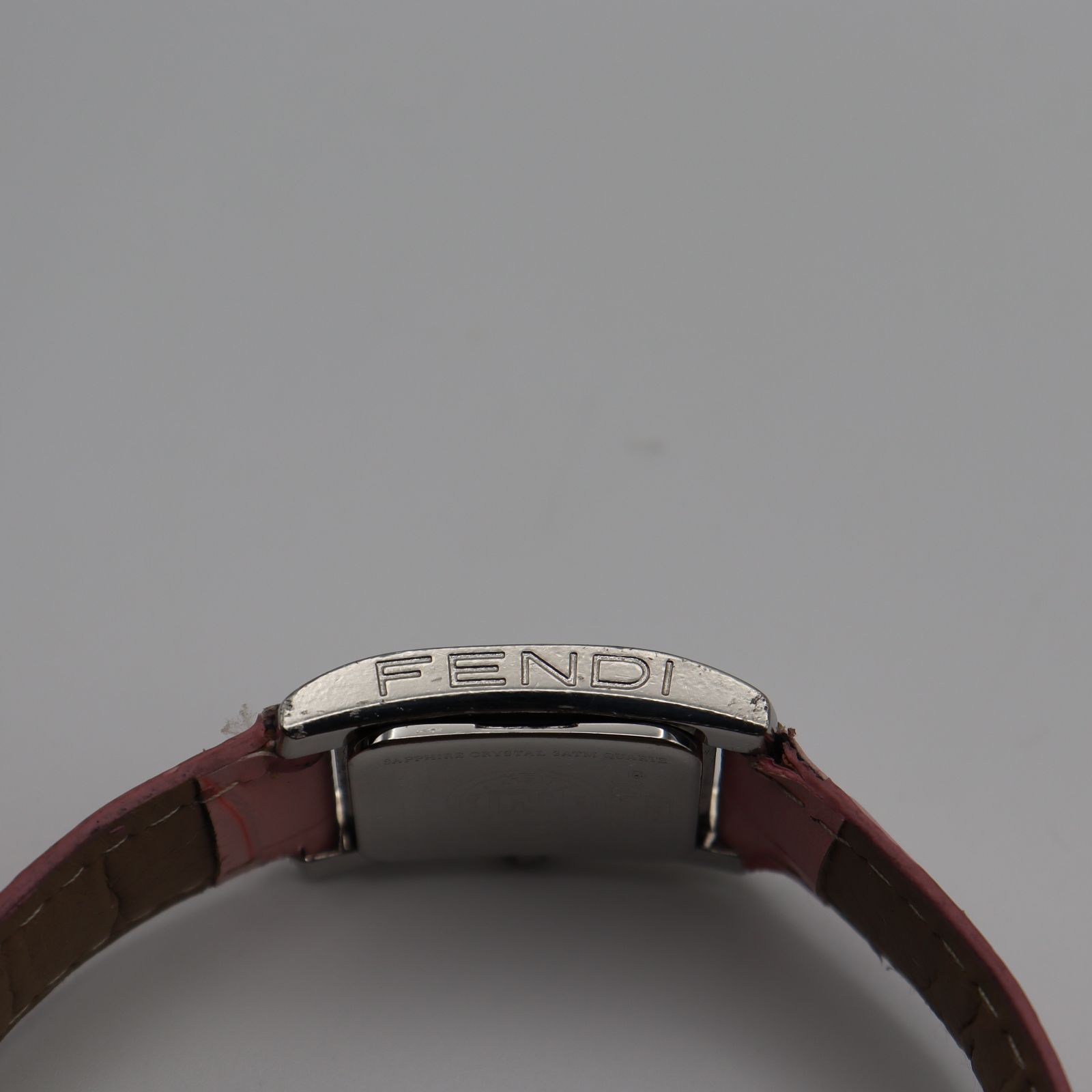 正規品【新品電池】FENDI 7000G/ブラック 人気モデル 動作品 オロロジ FENDI - 正規品【新品電池】FENDI 7000L/動作良好 美品 オロロジ