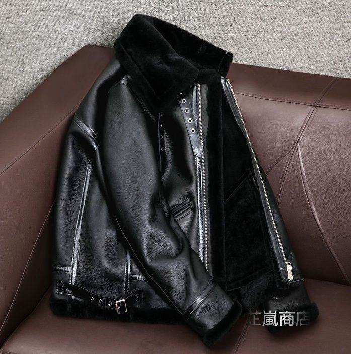羊革ス革ジャン