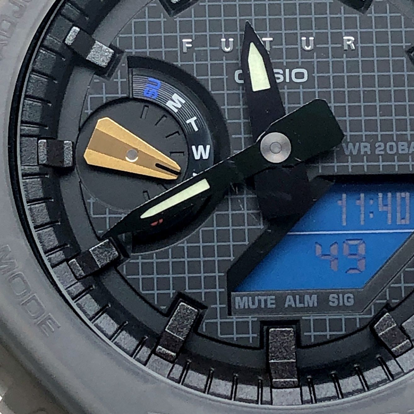 G-SHOCK ジーショック GA-2100FT-8A FUTUR フューチャー コラボモデル