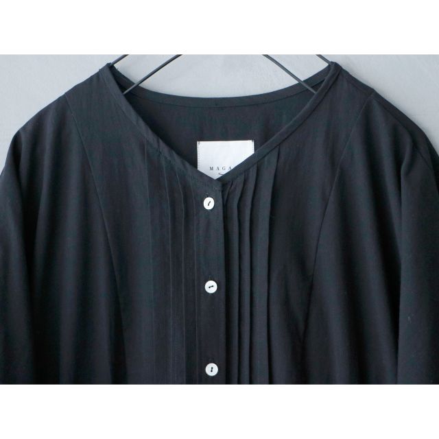 ピンタックワンピース black