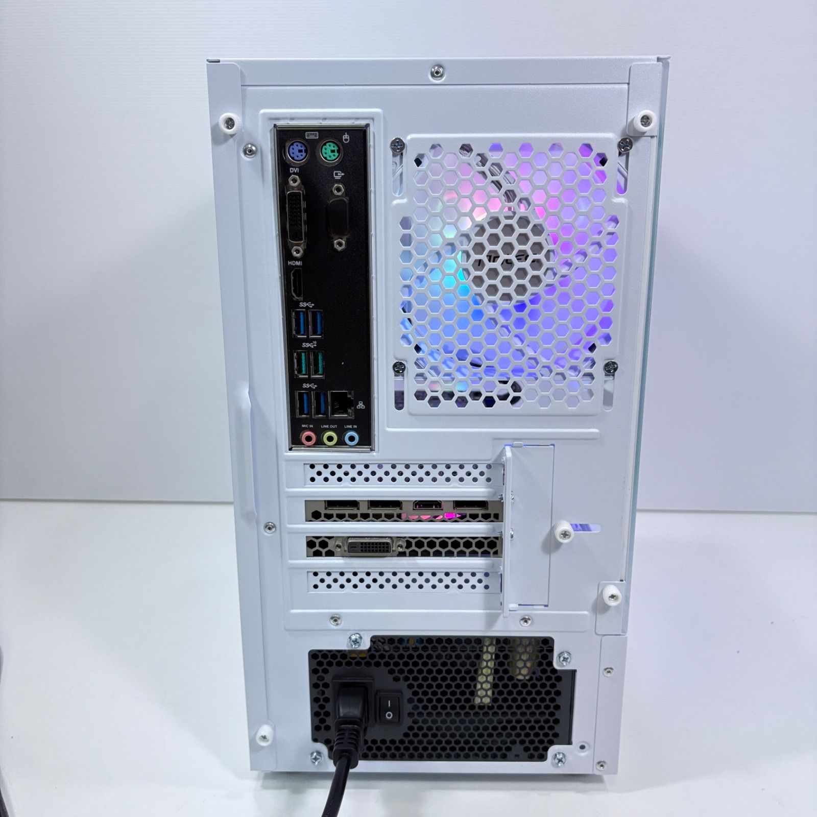 自作ゲーミングPC Ryzen5 3600 GTX1070 16GB SSD512GB 新品