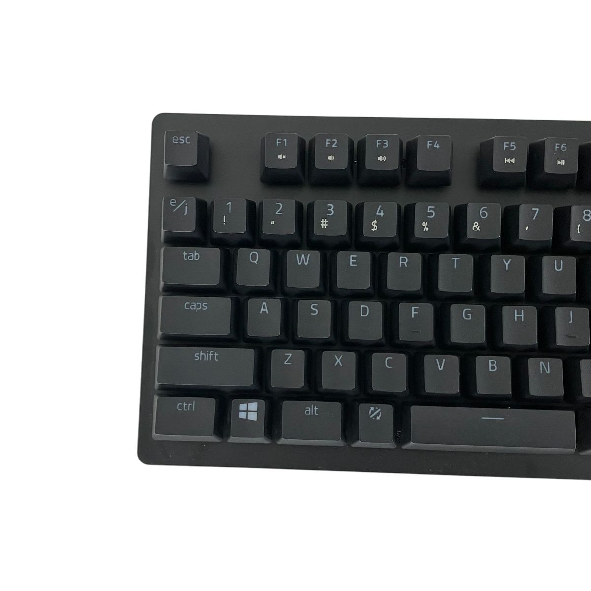 中古美品☆Razer ゲーミングキーボード RZ03 Razer RAZER(レイザー) ゲーミングキーボード BlackWidow V3