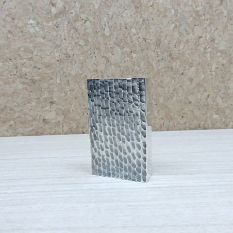 歙州魚子紋鐘様硯 書道具 古硯 唐物 中国古玩　骨董品 専用箱付き 歙州魚子紋鐘様硯 書道具 古硯 唐物 中国古玩 骨董品 専用箱付き