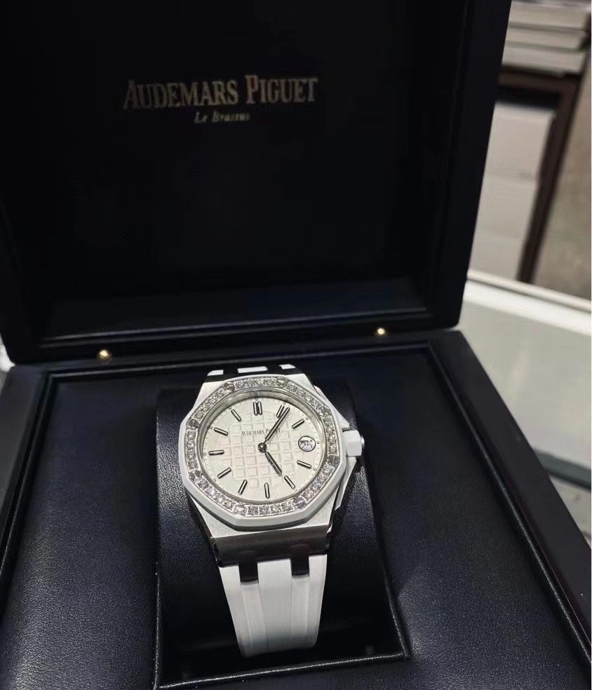 ご 大 です ロイヤルオーク オフショア 67540SK.ZZ.A010CA 自動巻き| | --WTO輸入3