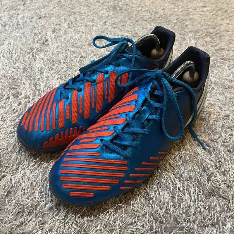 adidas(アディダス) P アブソリオン LZ サッカーシューズ スニーカー 275 G03700