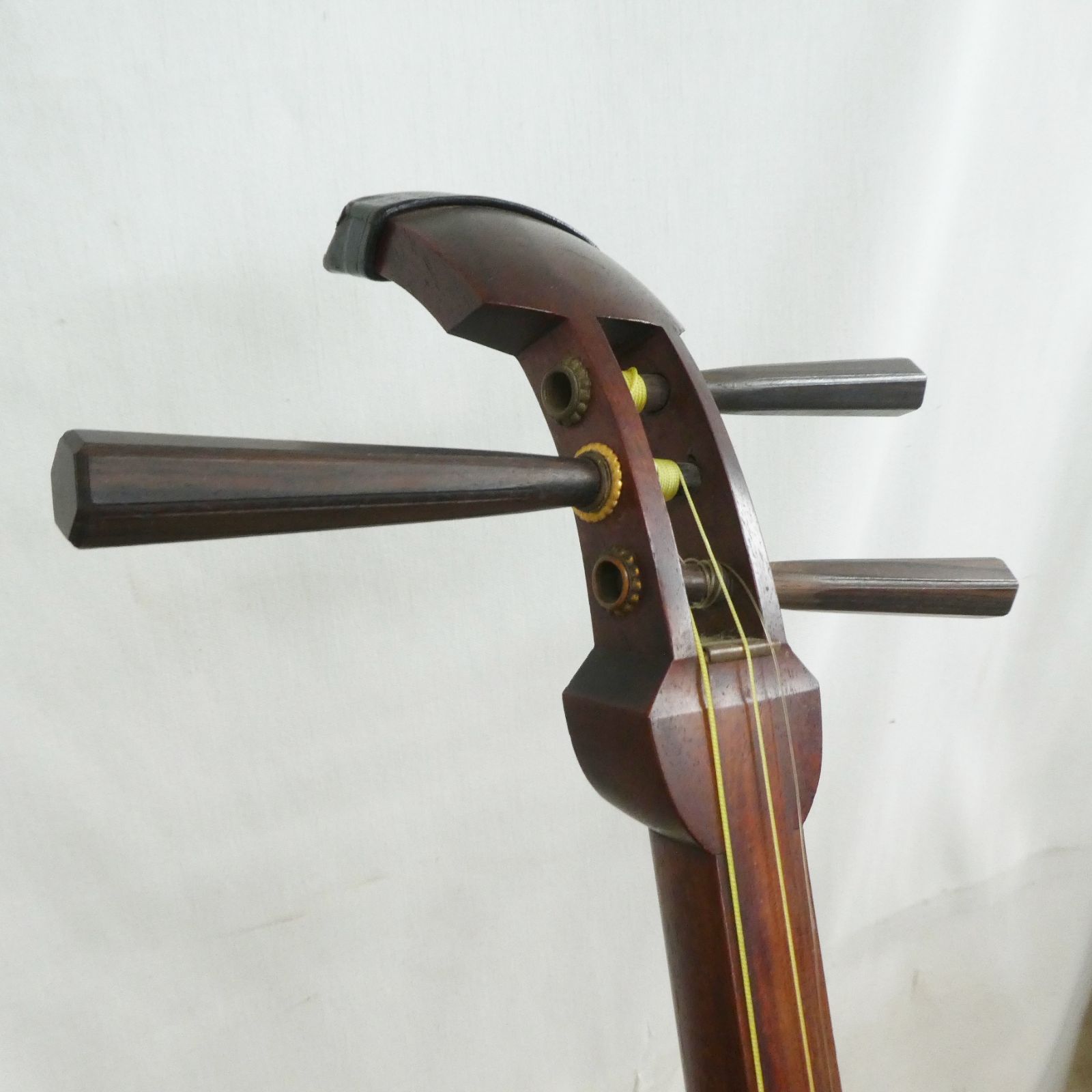 R106【激安】三味線 正寸 細棹 伝統楽器 中古 現状 /100 - メルカリ