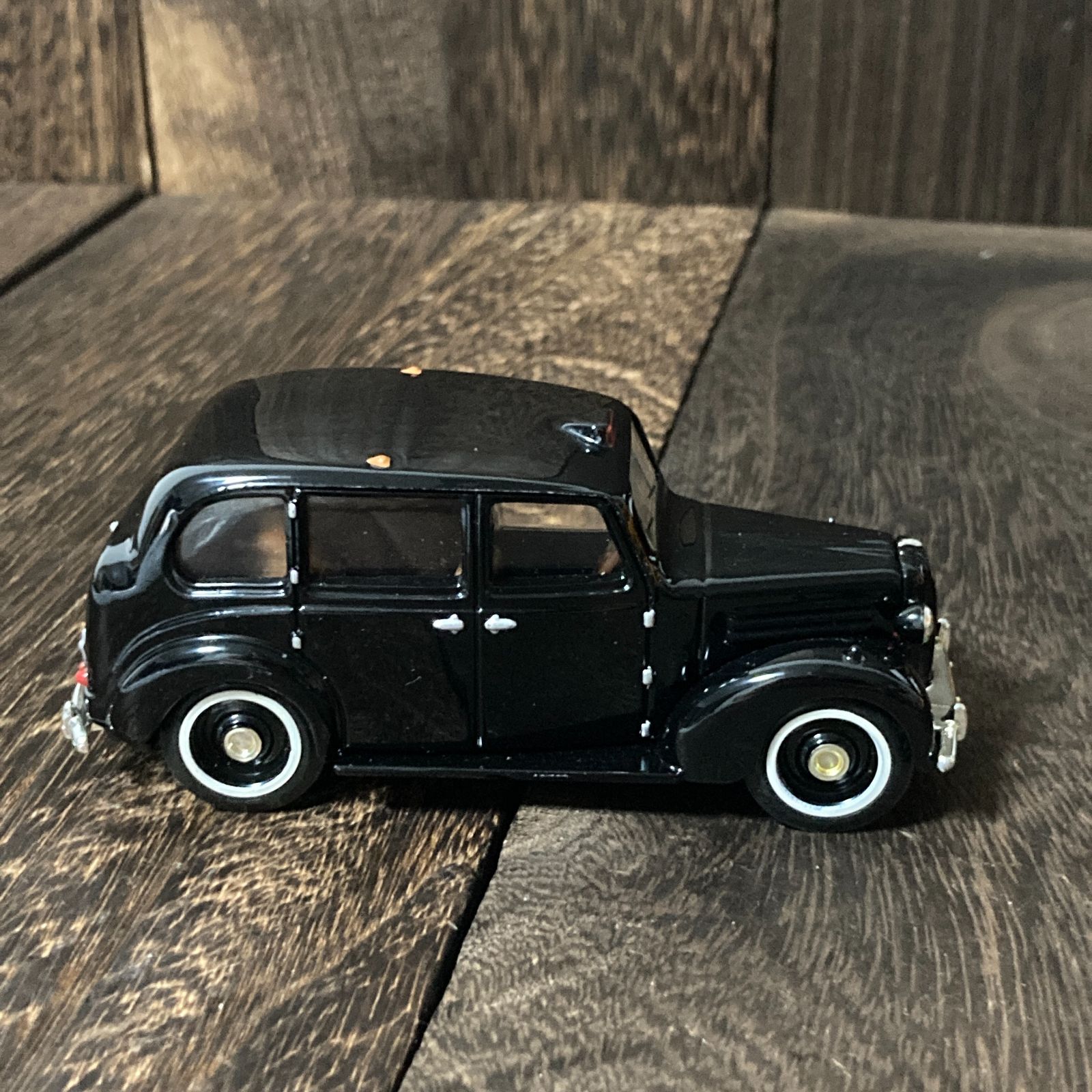オースチン Austin FX3 ロンドンタクシー London Taxi (1958) 1/43