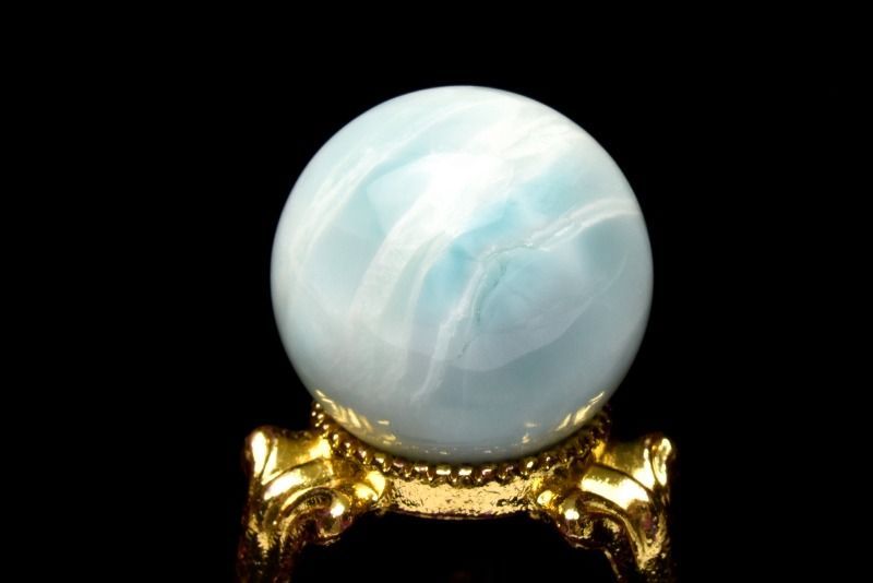 極上品　亀模様　癒し　ラリマー　スフィア　三大ヒーリングストーン　台付　愛と平和 極上品 亀模様 癒し ラリマー スフィア 三大ヒーリングストーン 台付