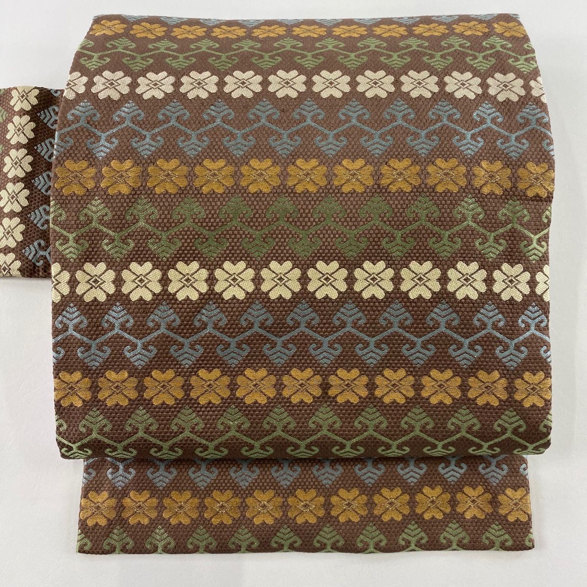 名古屋帯 秀品 蔓唐花文 金糸 茶紫 正絹
