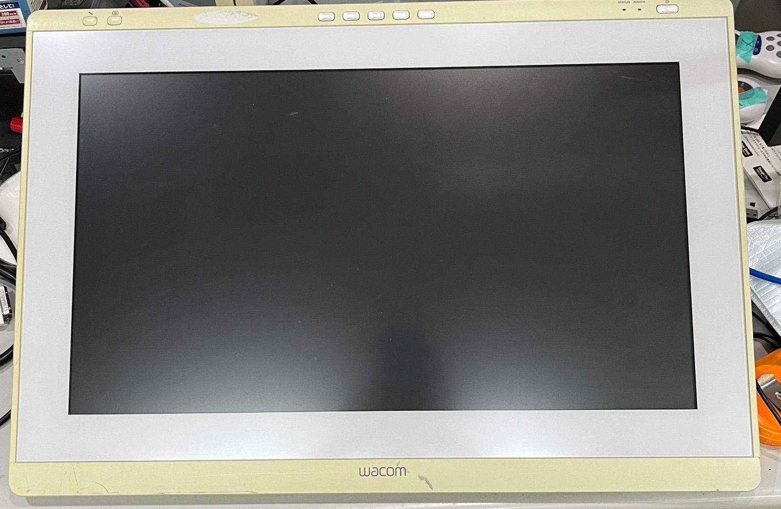 WACOM 21.5型 ペンタブレット DTK-2241