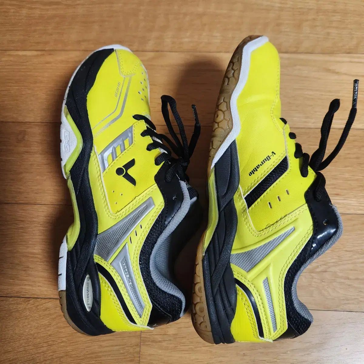 ビクター バドミントンシューズ 27.5 ビクター VICTOR バドミントン シューズA970NLCP 27.5