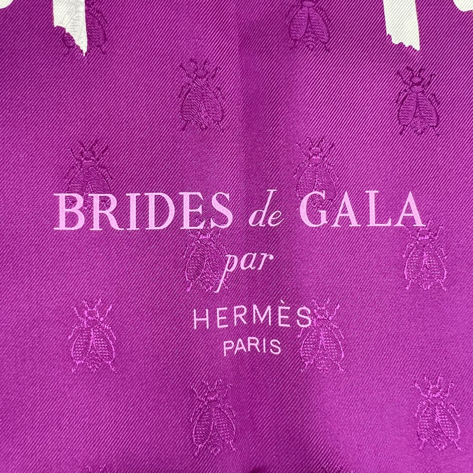 【未使用品】エルメス スカーフ カレ90 BRIDES de GALA ピンク エルメス / HERMES カレ90 BRIDES de GALA ディップダイ ピンク
