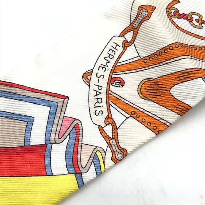 HERMES ツイリー 美品 HERMES - エルメス HERMES ツイリー Les Voitures Nouvelles