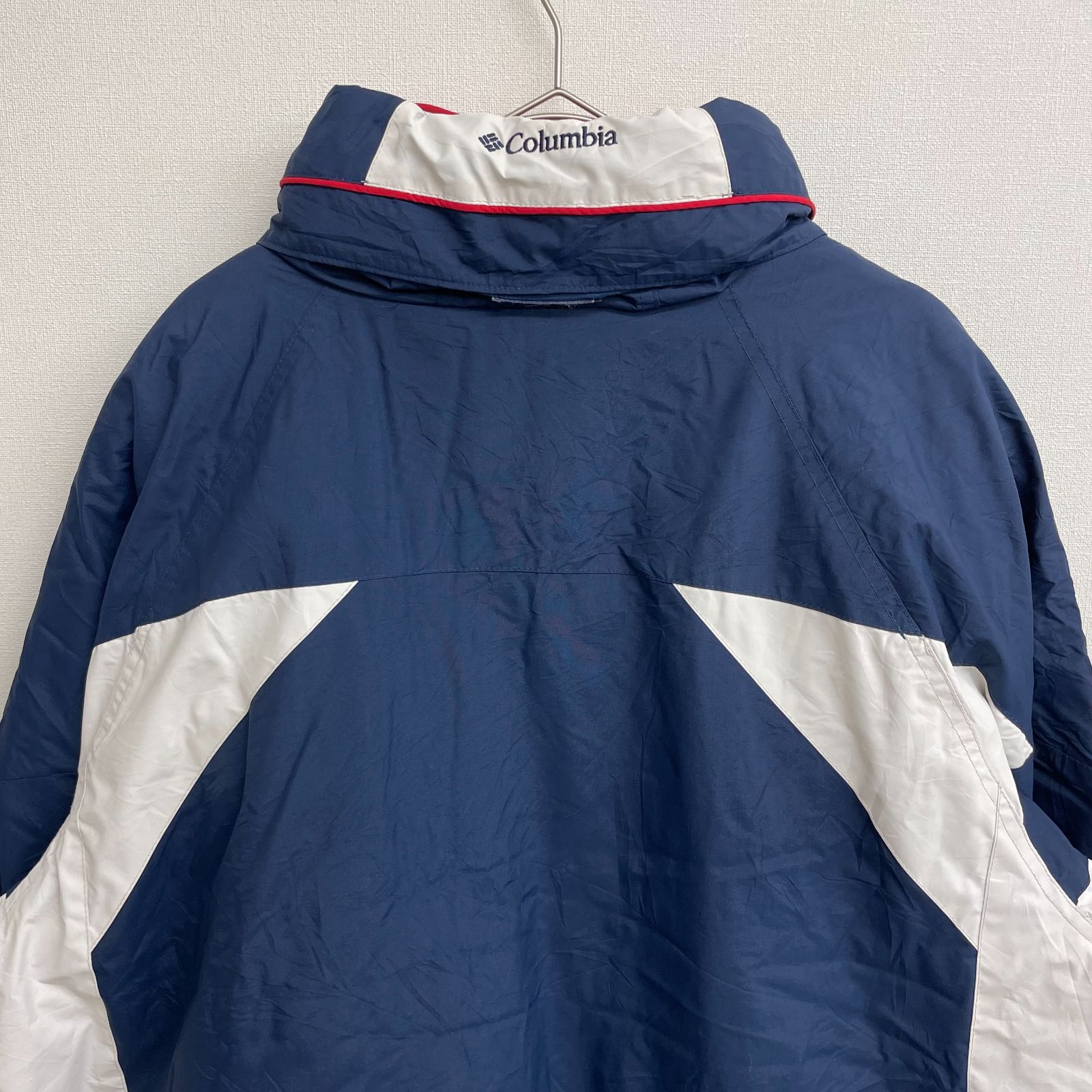 コロンビア ナイロンパーカー サイズM ネイビー g42. コロンビア ナイロンパーカー ネイビー×赤ドット 中綿 メンズM