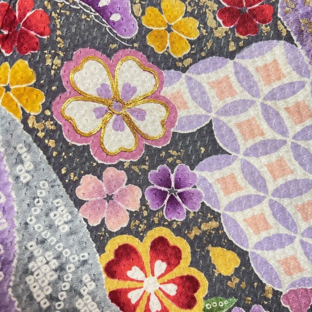 総絞り 金駒刺繍 桜花 菊花 七宝 振袖 晴れの日 成人式 着物 115p 