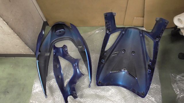 アドレスV125S CF4MA の 純正カウルセット 傷 爪折:#1701138540