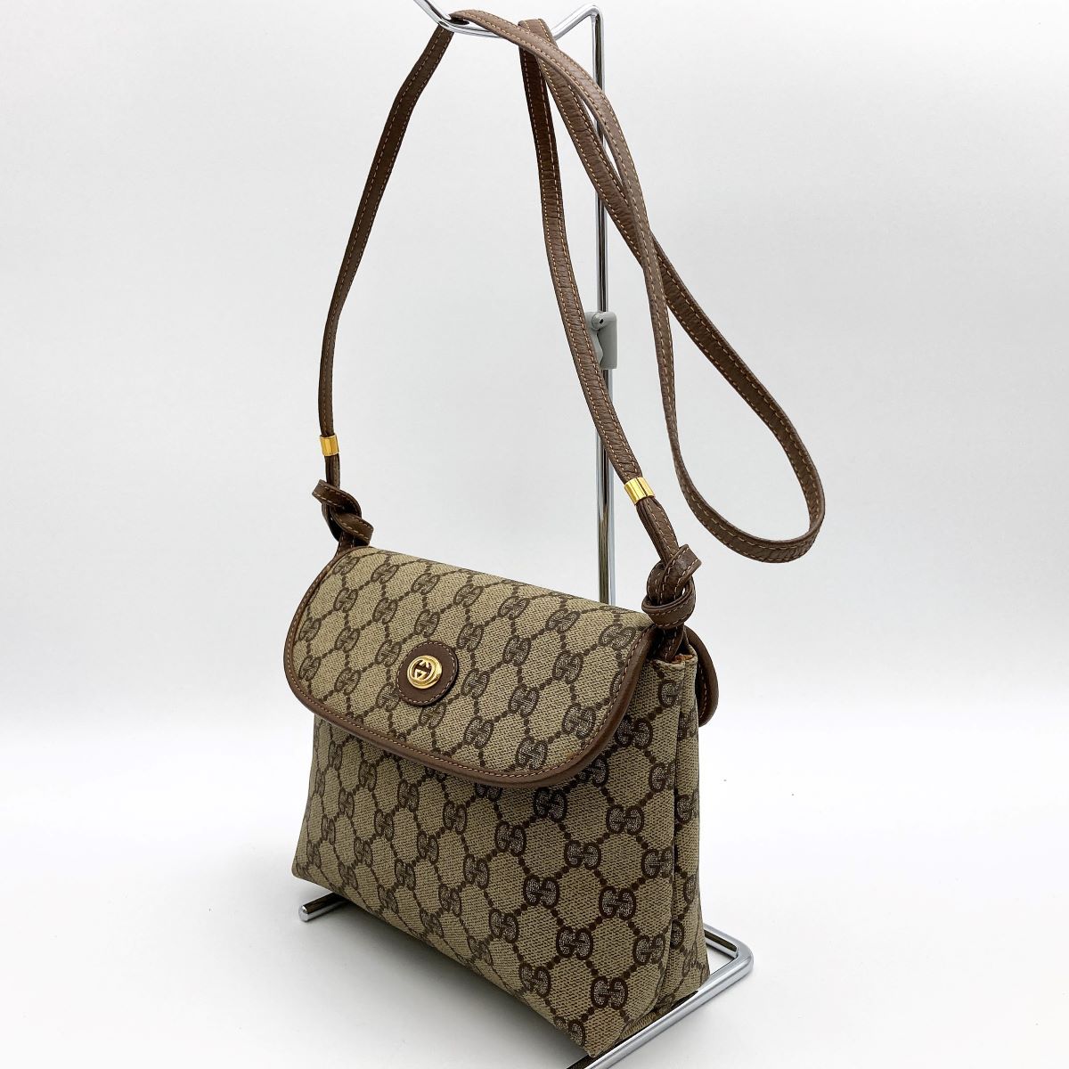 【美品】GUCCI ショルダーバッグ GGシマ ブラウン ビンテージ 4ab526b8f8bad8e38713a9ba8bf65e