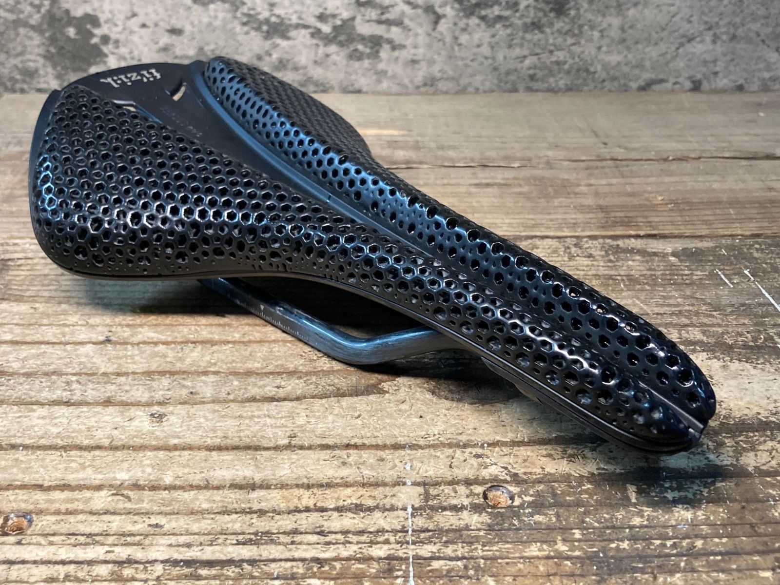 JK951 フィジーク fizik ANTARES R1 VERSUS EVO ADAPTIVE サドル カーボンレール 149mm