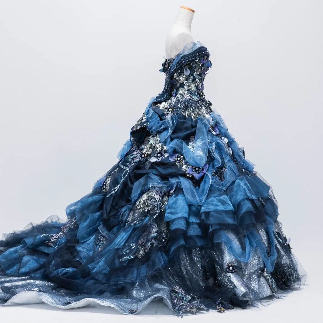 stella de libero ステラ デ リベロ 国産高級ドレス 結婚式 二次会 前