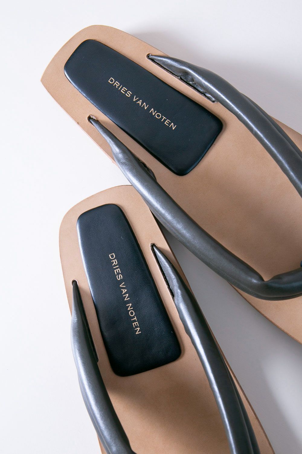 未使用　ドリスヴァンノッテン　サンダル　下駄風 DRIES VAN NOTEN ドリス ヴァン ノッテン 下駄サンダル - メルカリ