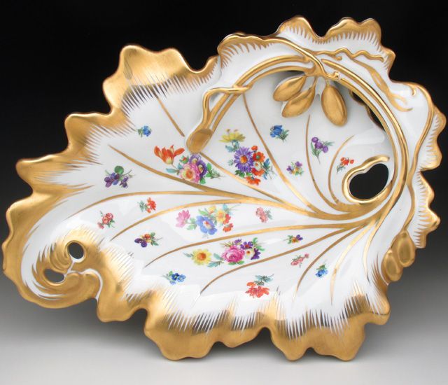 ニンフェンブルク 金彩花束絵 葉型ボウル 31cm 1894年 アンティーク