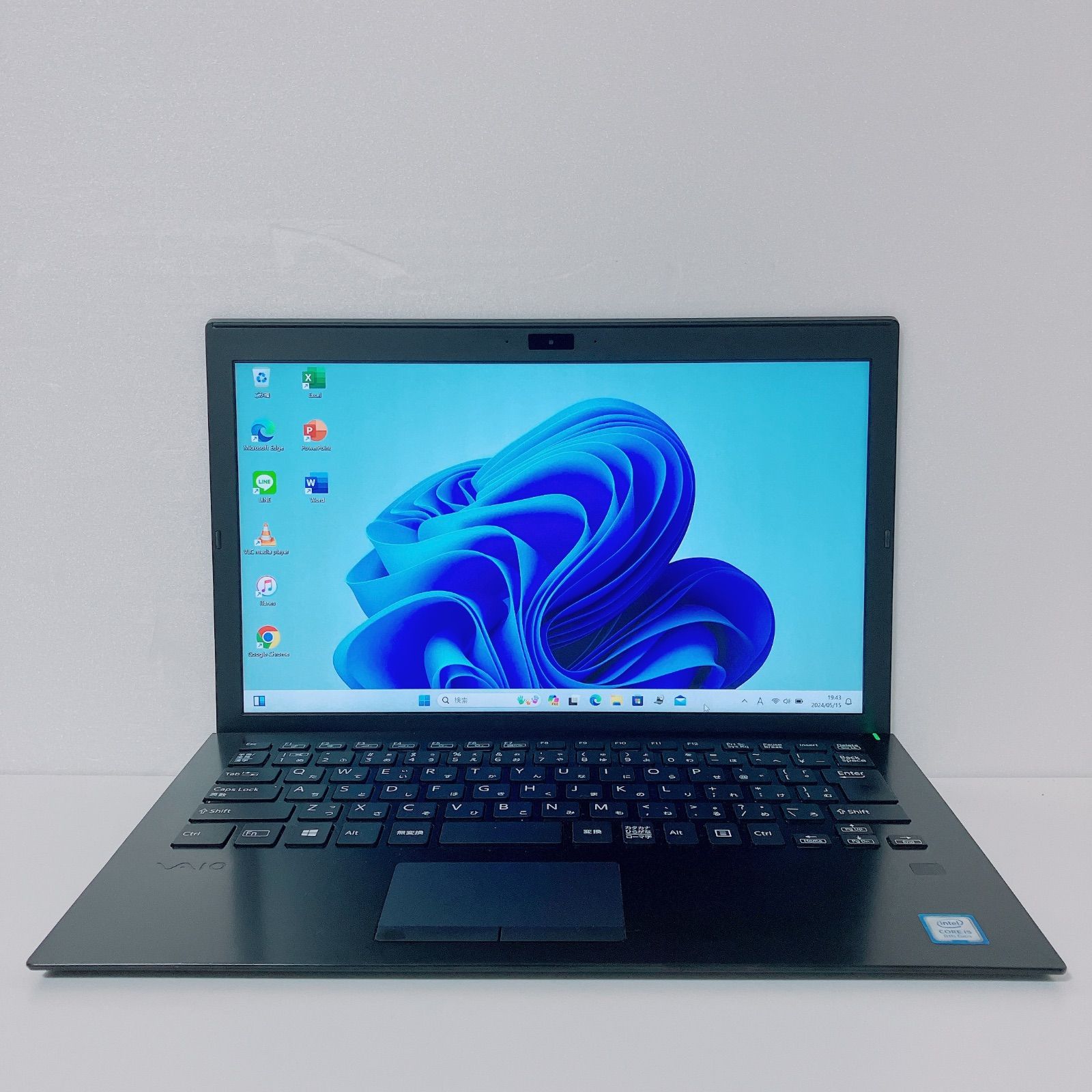 【美品】VAIO 爆速SSD256GB 8GB第8世代パソコン バイオPC 極美品】VAIO 高速SSD256GB 8GB 第8世代パソコン バイオ PC