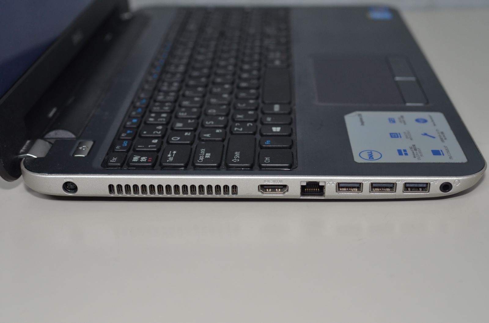 爆速SSD250GB DELL Inspiron 5537 i3-4010U