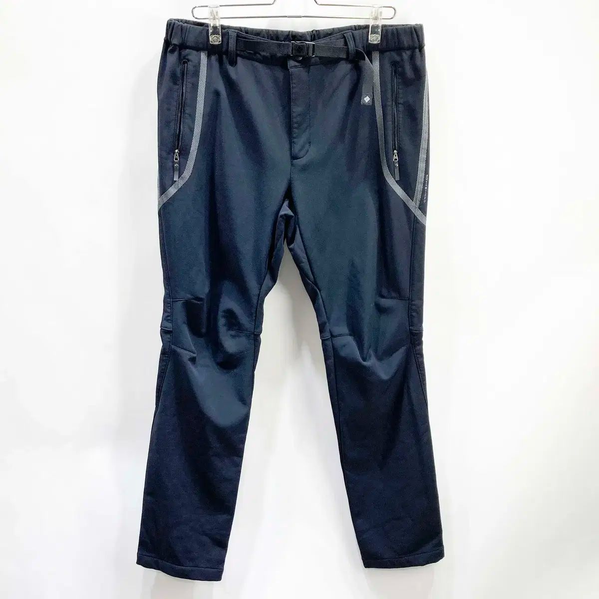 Columbia(コロンビア) 男性用ハイキングパンツ 裏起毛 37 ジンの感覚