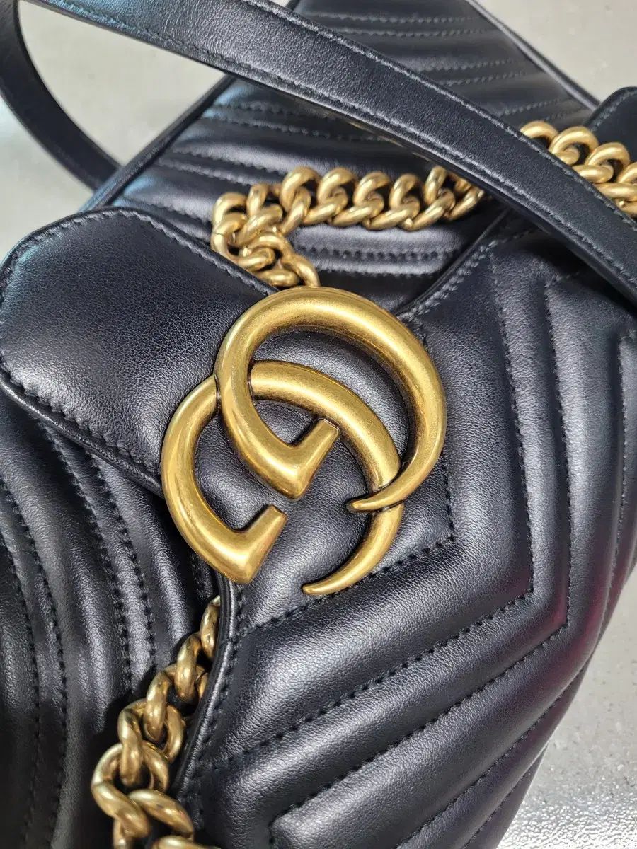 グッチ マーモント