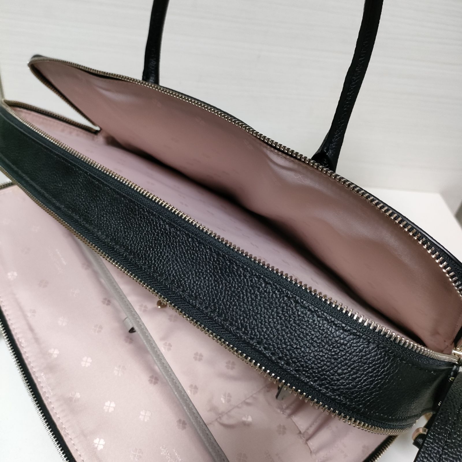 完売品✨ケイトスペード 2way PCバッグ ビジネスバッグ マルゴー ブラック ケイトスペード 2way PCバッグ ビジネスバッグ/ブリーフケース