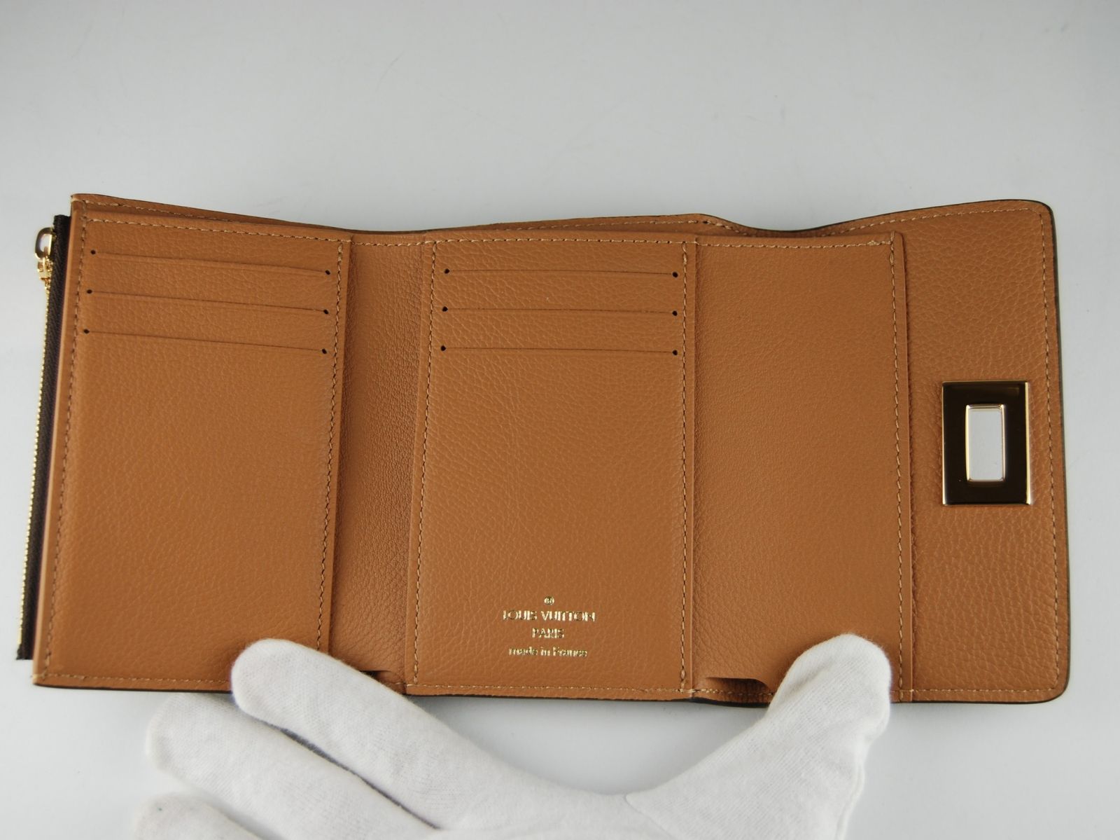 USED/A】LOUISVUITTONルイヴィトン□M82640□ポルトフォイユ