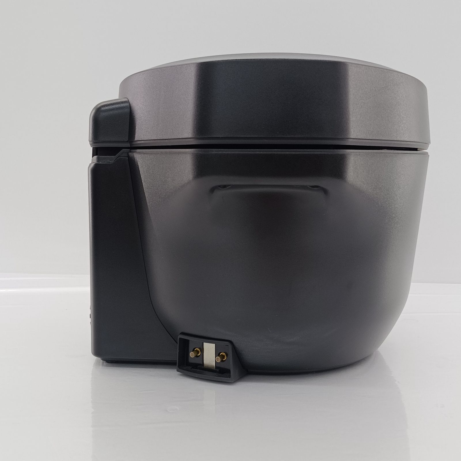 店頭展示品 シャープ SHARP 水なし自動調理鍋 HEALSIO ヘルシオホットクック KN-HW16G-B ブラック系