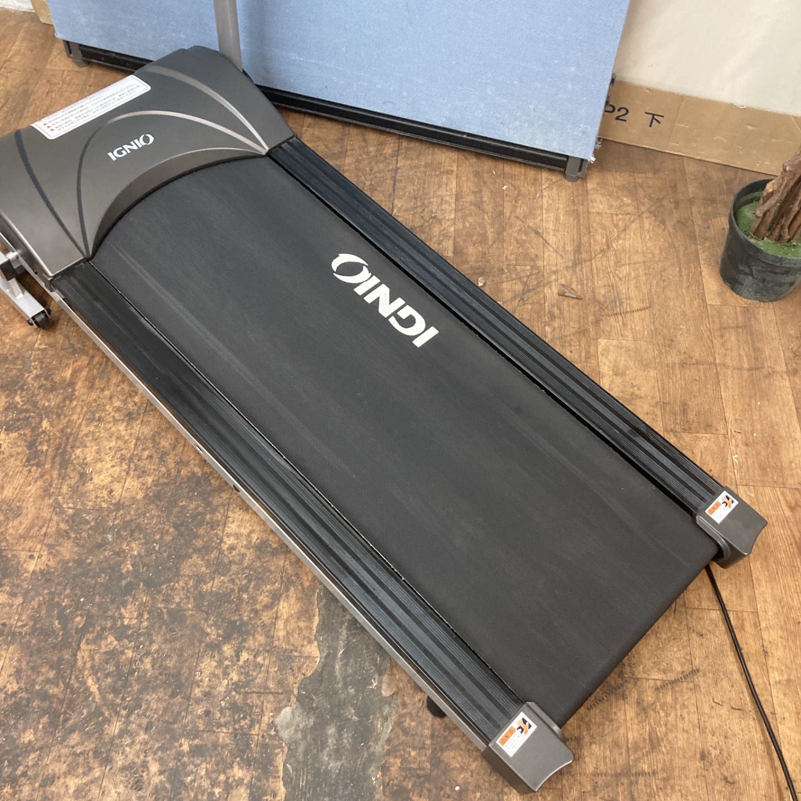名古屋市近郊送料設置無料⭐S752 ⭐ IGNIO イグニオ 電動ランニング 