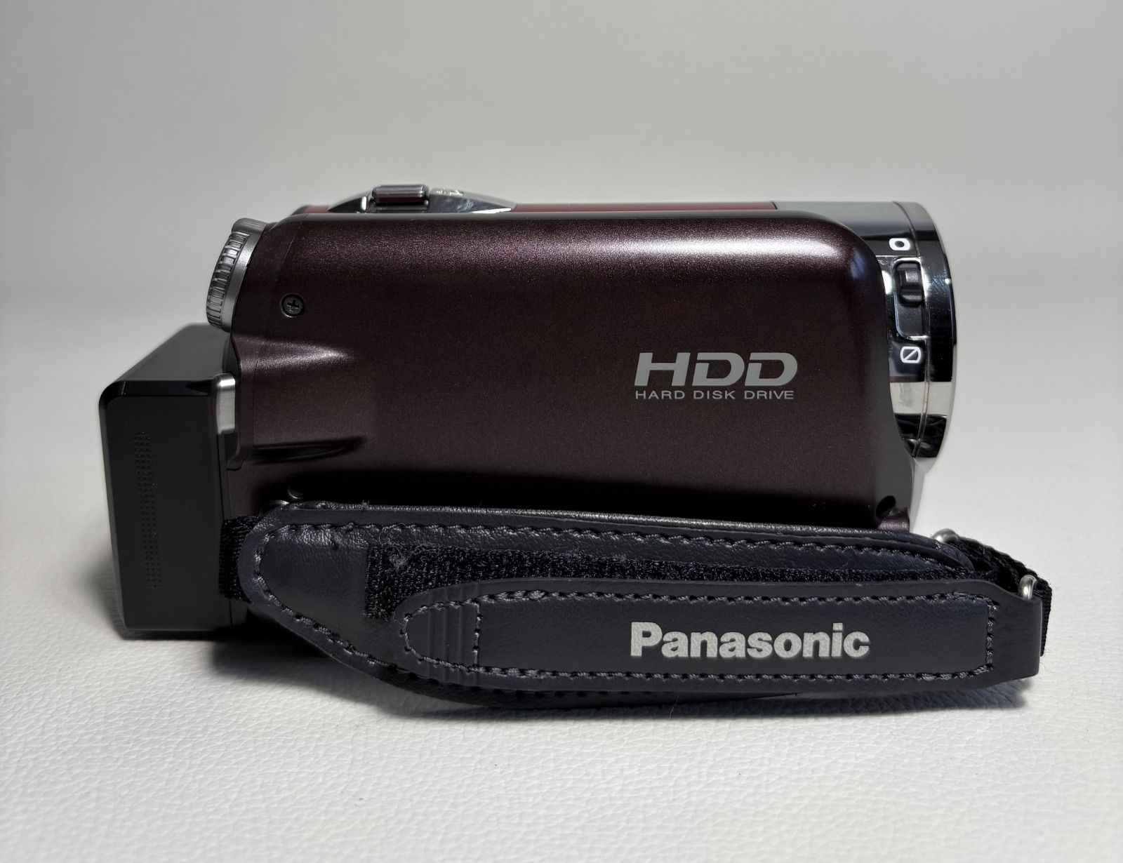 パナソニック Panasonic SD/HDDビデオカメラ レッド SDR-H80-R【美品